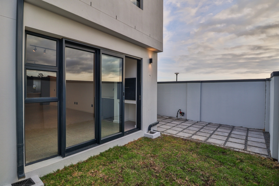 To Let 3 Bedroom Property for Rent in Bizweni Western Cape